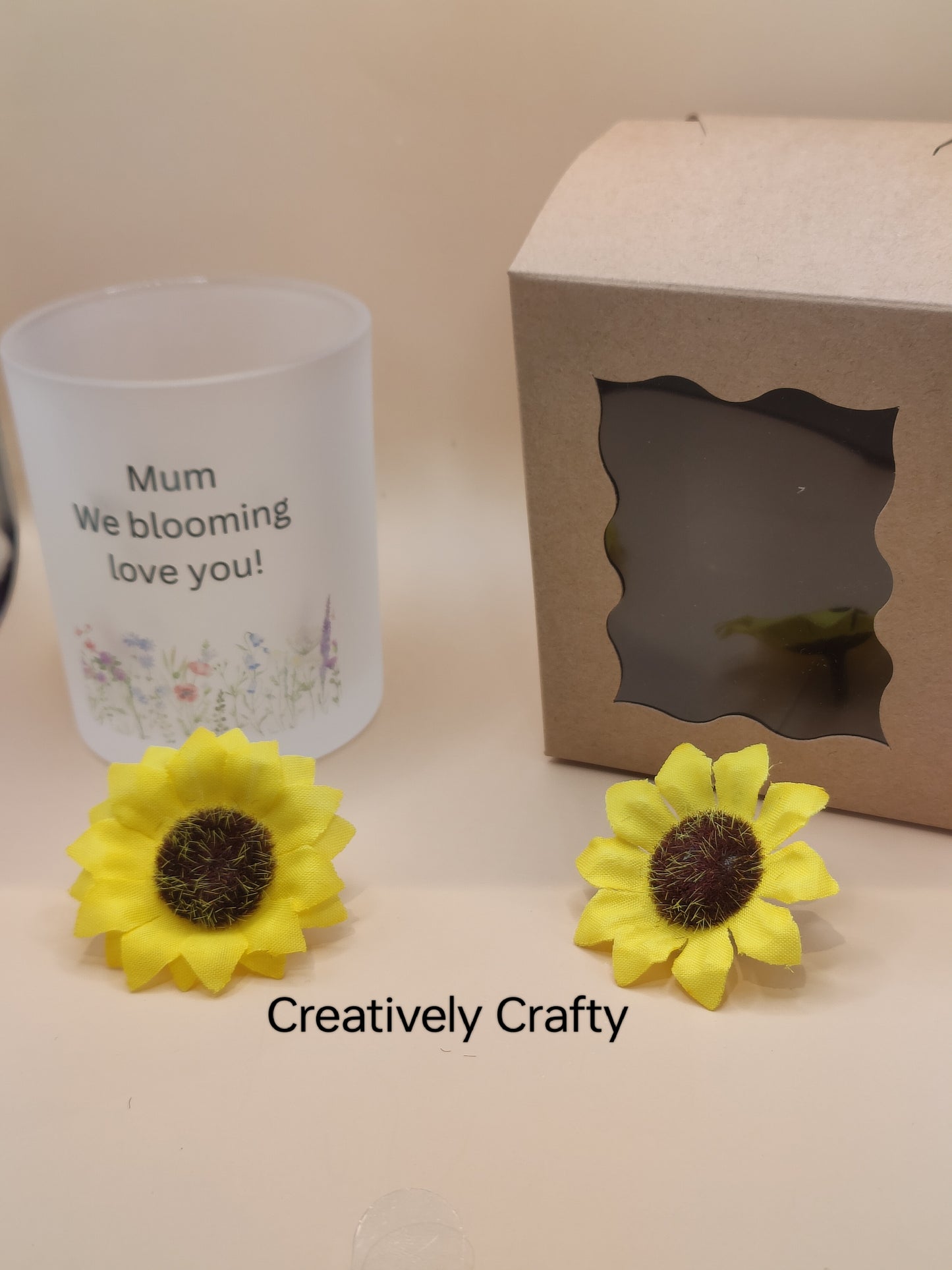 Candle holder & gift box